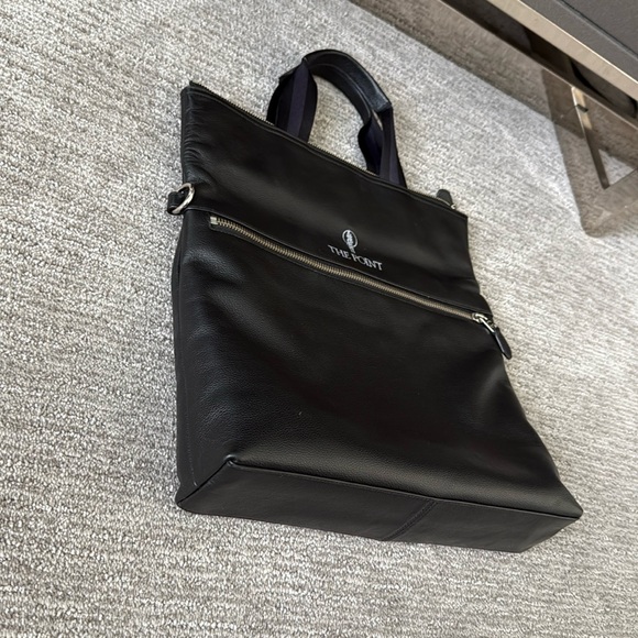 Coach Charles Black Pebbled Leather Foldover Tote, lightly used with NEW STRAP - Picture 10 of 15